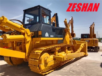 Shantui SD32 Bulldozer