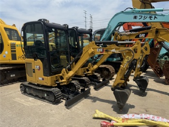 CAT 302 Excavator