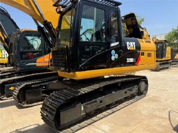 CAT 320D2L Excavator