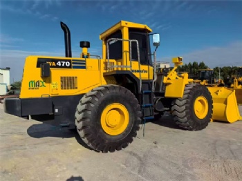 Komatsu WA470 wheel loader